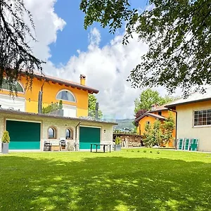  Alloggio per agriturismo Lambra La Casa Del Sol
